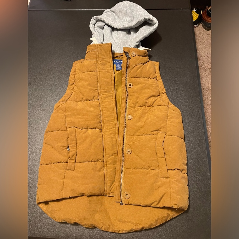 Arizona Jean Company brown puffer vest with detachable grey hood